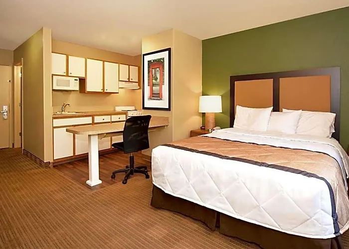 Extended America Select - - State Street Hotel Rockford