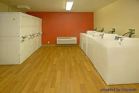 Extended America Select - - State Street 2* Rockford